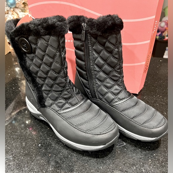 Easy Spirit Exposure 2 Mid Calf Winter Furry Boots MSRP $109 Size 6.5 NIB MACY’s - Picture 1 of 9